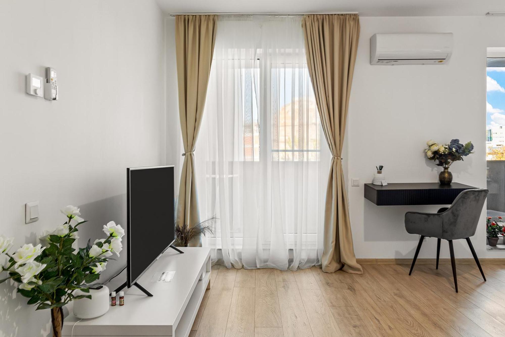 La Vie Est Belle Apartment Bucharest Exterior photo